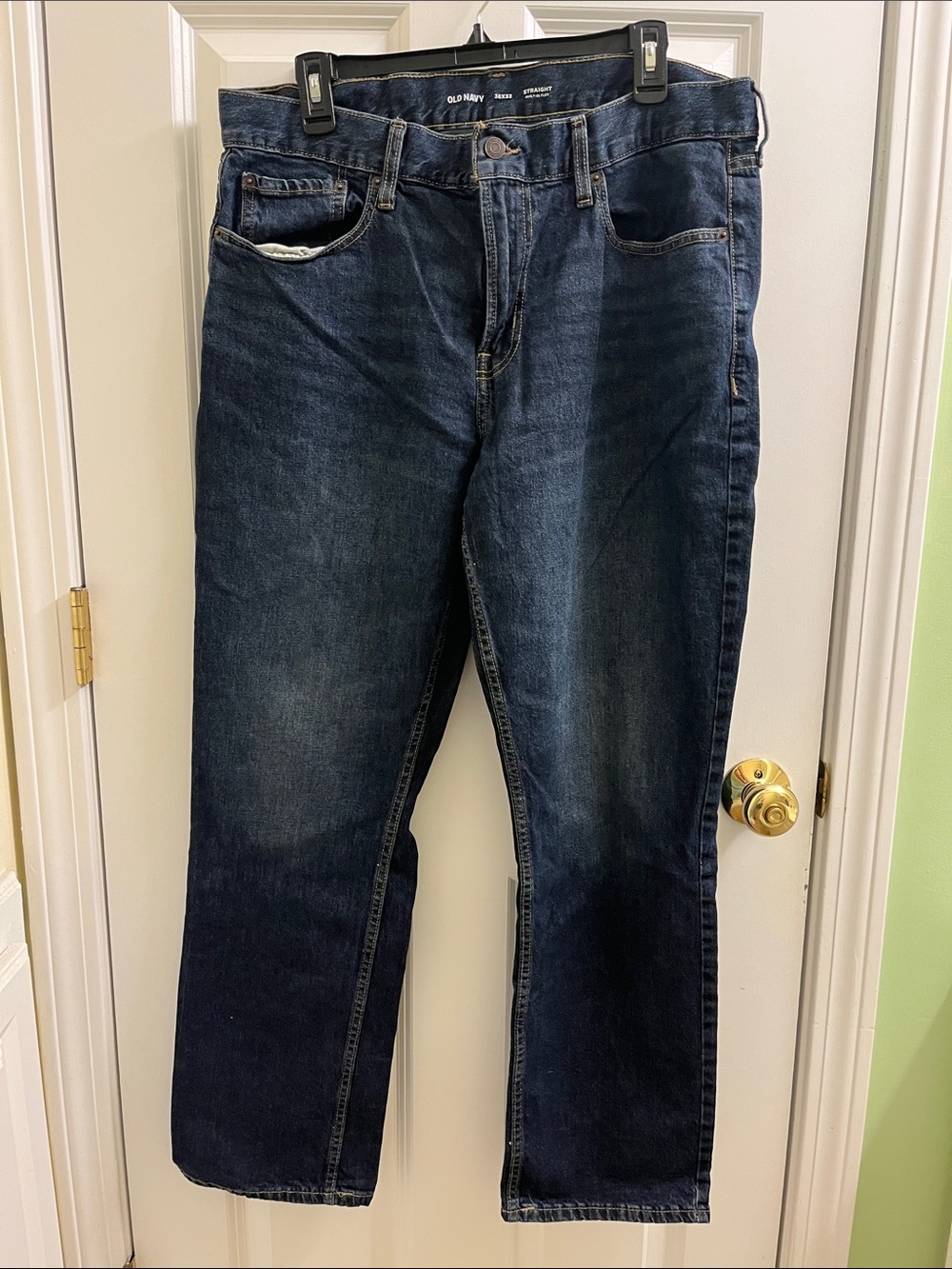 Old Navy Men’s Indigo Straight-Leg Jeans